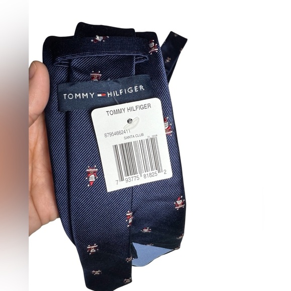 TOMMY HILFIGER Navy Blue Santa Claus Club Christmas Silk Twill Classic Tie NEW - Picture 5 of 5